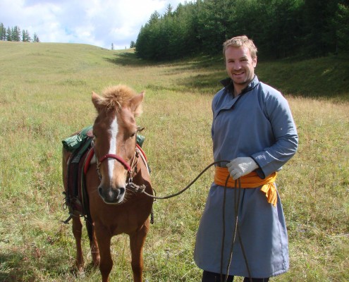 Mongolia horse riding tours